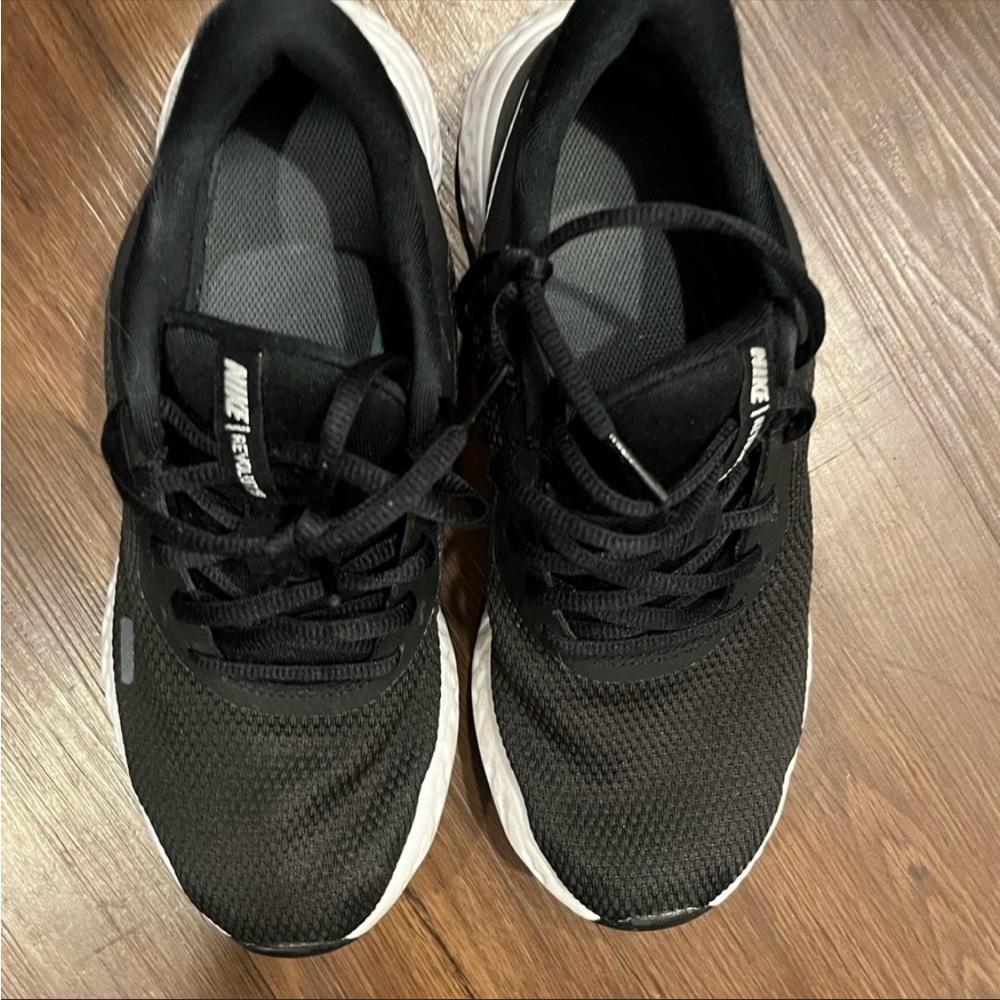Tennis shoes bundle